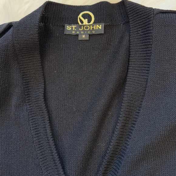 St. John Women’s Black Knit Long V-Neck 6 Buttons Front Cardigan M - Picture 6 of 12